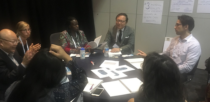 [John Ryu facilitates an engaging discussion about medical audit systems.]