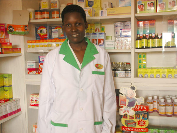 Gestión del suministro de medicamentos en Uganda