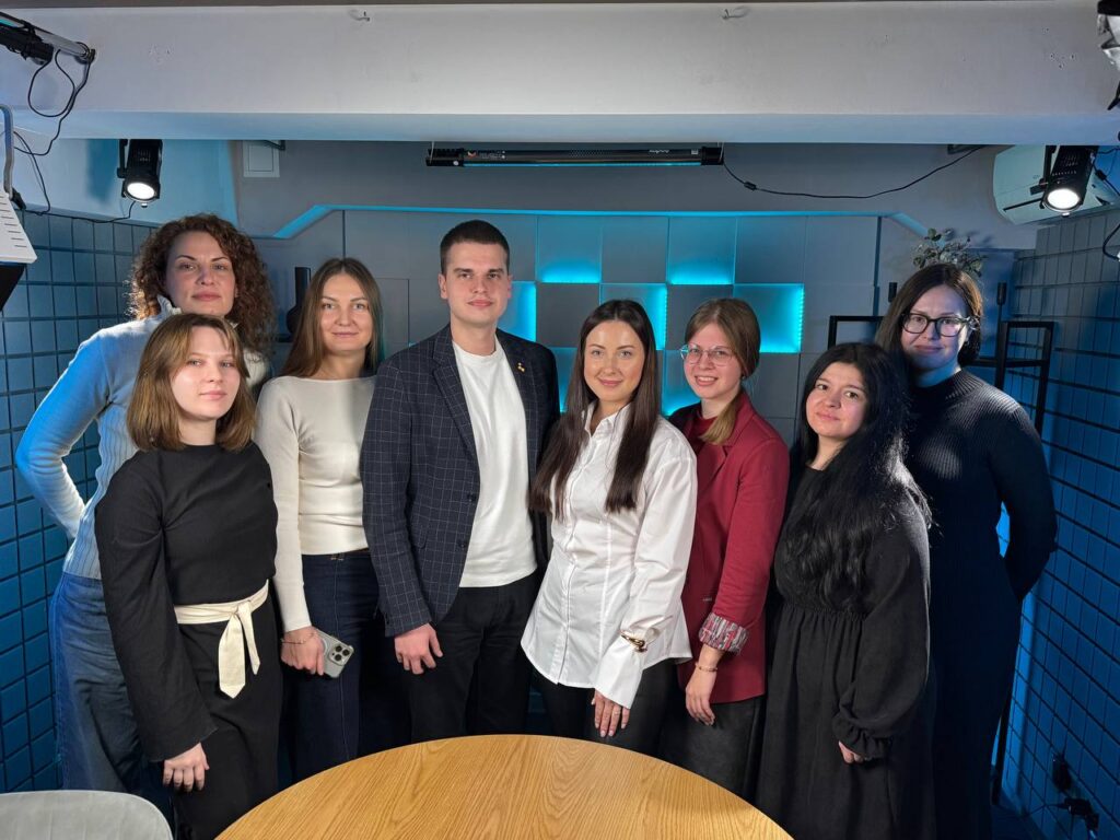 Group photo during the MedData webinar