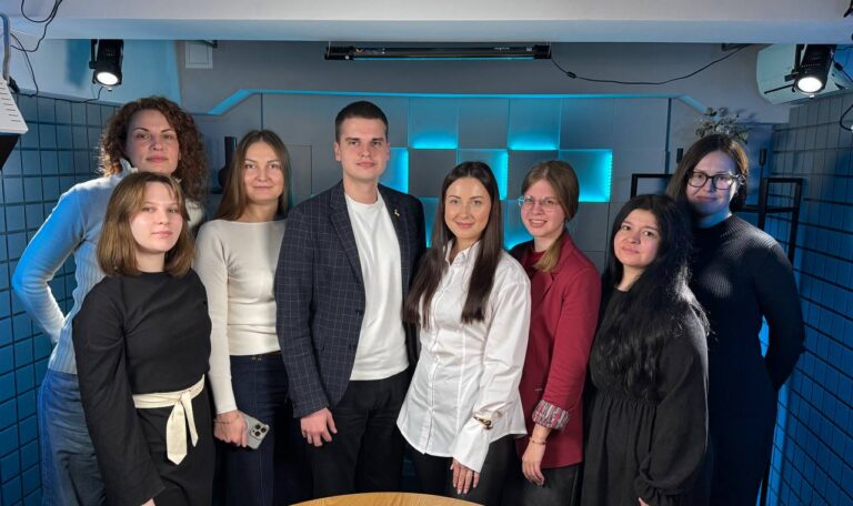 Group photo during the MedData webinar