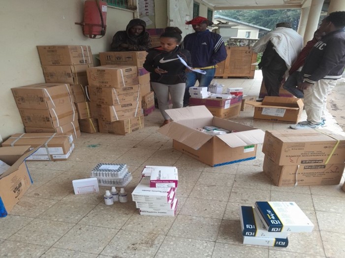 Staff of Gash Meda Health Center receive supplies of life saving drugs delivered to the facility.