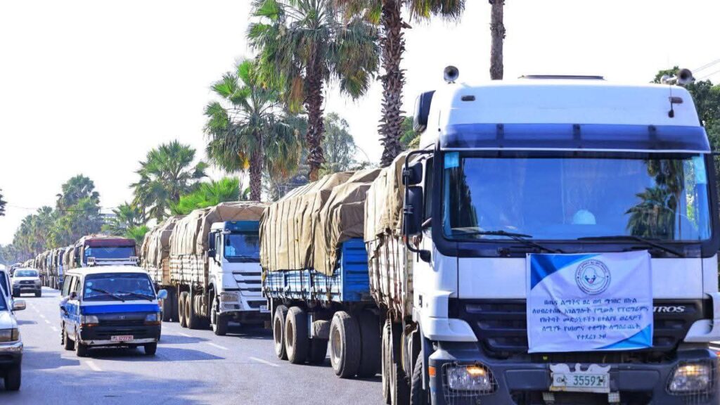 Trucks en route to conflict affected areas in Amhara region carrying lifesaving supplies